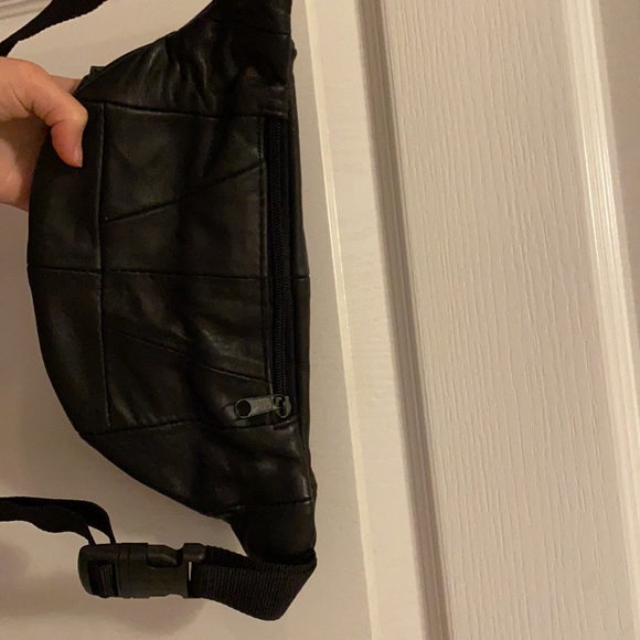 Black fanny packs! I have 2 of them. - Picture 3 of 6